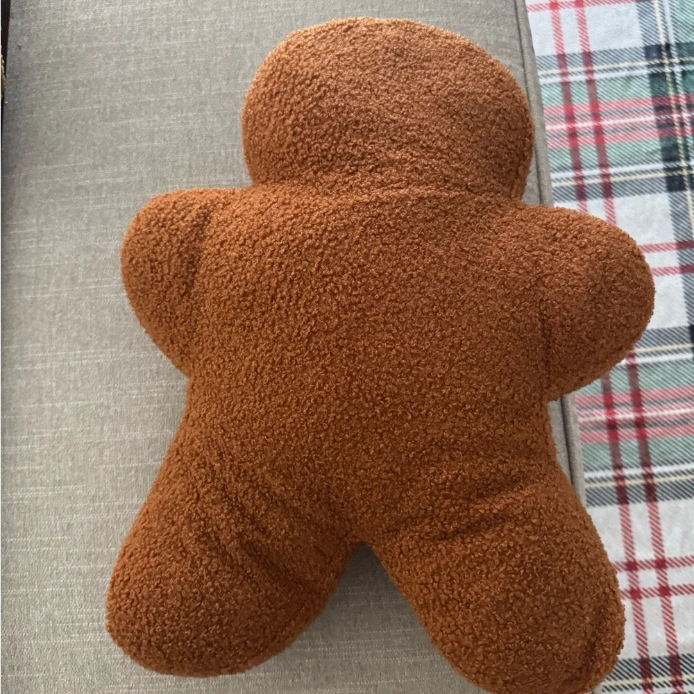 NWOT The Styled Collection Brown Gingerbread Plush Pillow